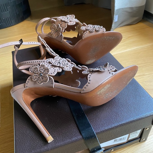 Alaia Pointure Pink Nude Heels - Picture 8 of 10